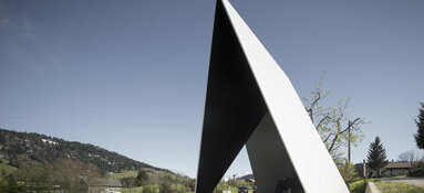 Bus_Stop Krumbach, Unterkrumbach Süd (c) Albrecht Imanuel Schnabel - Vorarlberg Tourismus